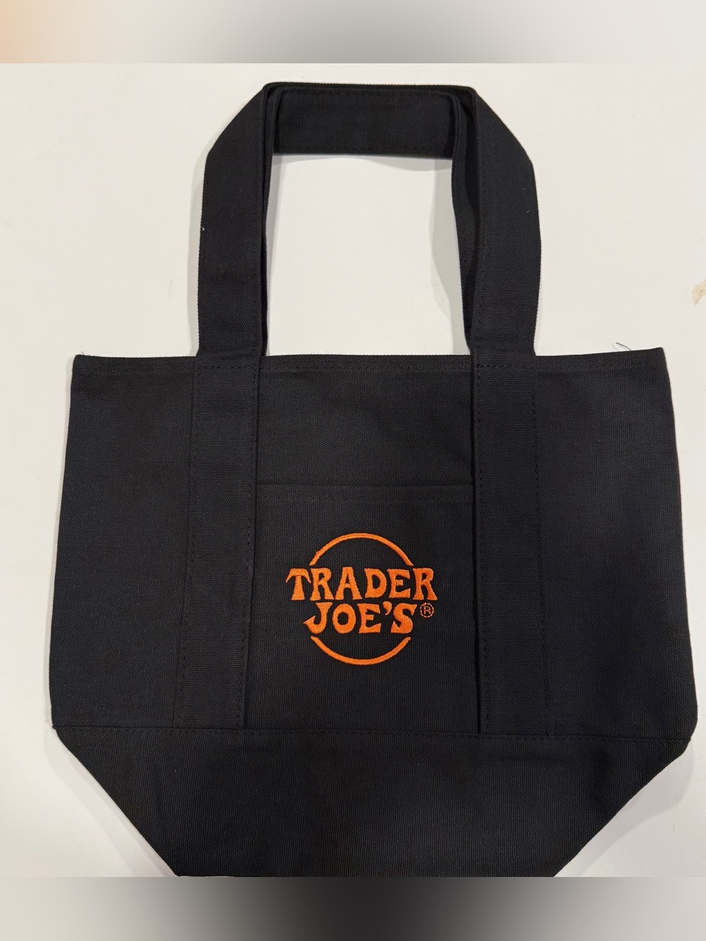 Trader Joe’s 2026 trick-or-treat mini canvas tote-NWT-Black - Picture 1 of 3